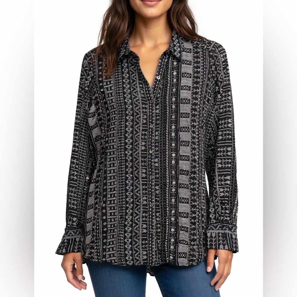 Indigo Black and White Geometric Button Down Shirt